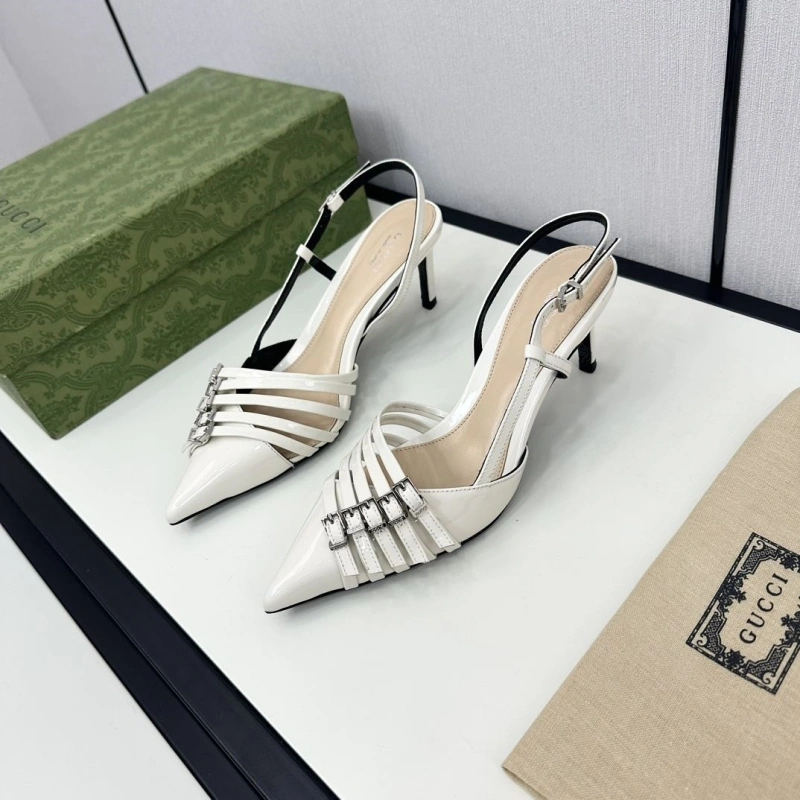 Gxccx Sandals WellDesigned 161686