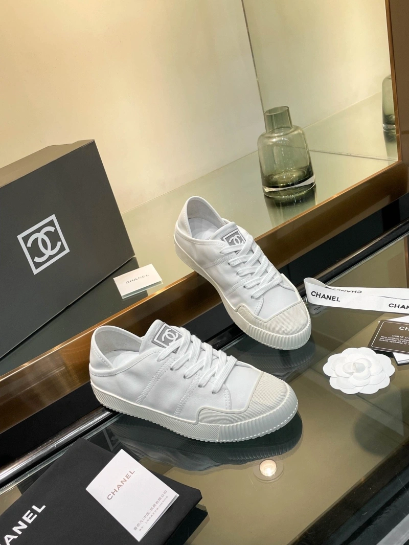 Resilient Chxnxl Sneakers 127053
