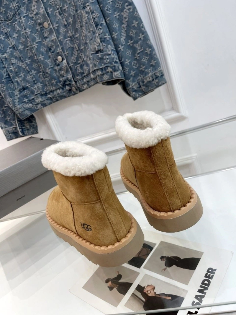 Modern UGX Boots 228620