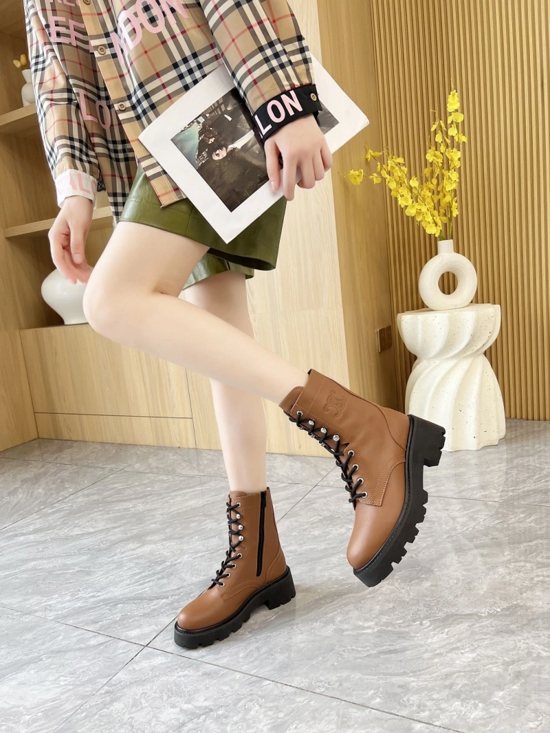 Flexible Cxlxne Boots 116634