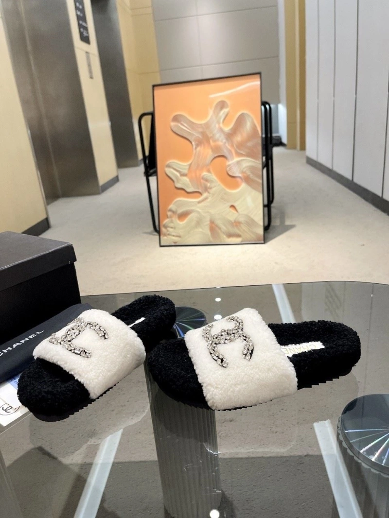 NewStyle Chxnxl Slippers 127084