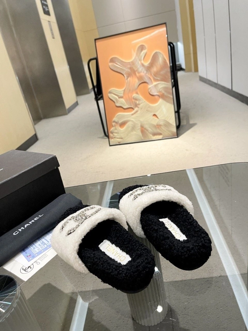 NewStyle Chxnxl Slippers 127084