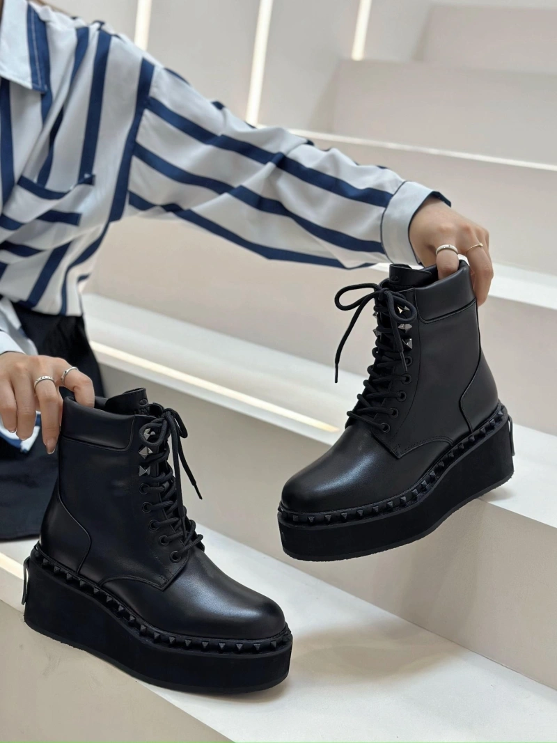Lightweight Vxlxntino Boots 231348