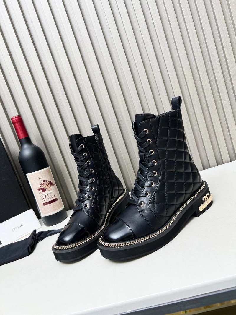 Efficient Chxnxl Boots 127321