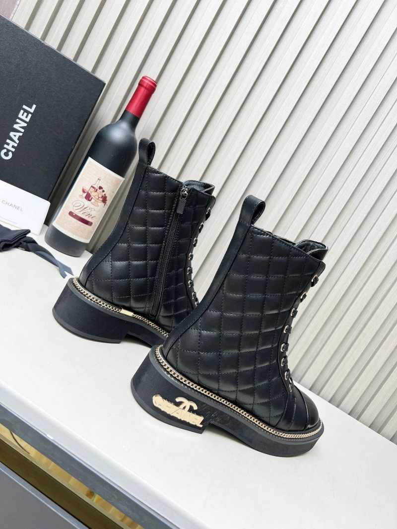 Efficient Chxnxl Boots 127321