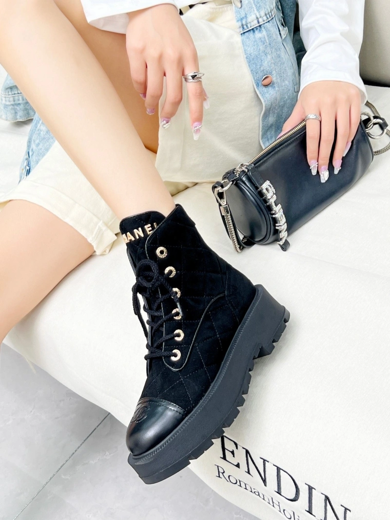 ModernLook Chxnxl Boots 127314