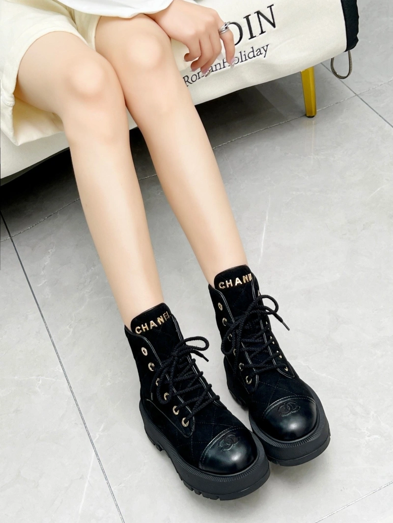 ModernLook Chxnxl Boots 127314