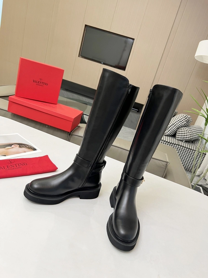 Classic Vxlxntino Boots 231345