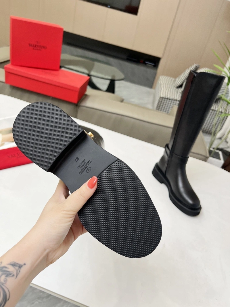 Classic Vxlxntino Boots 231345