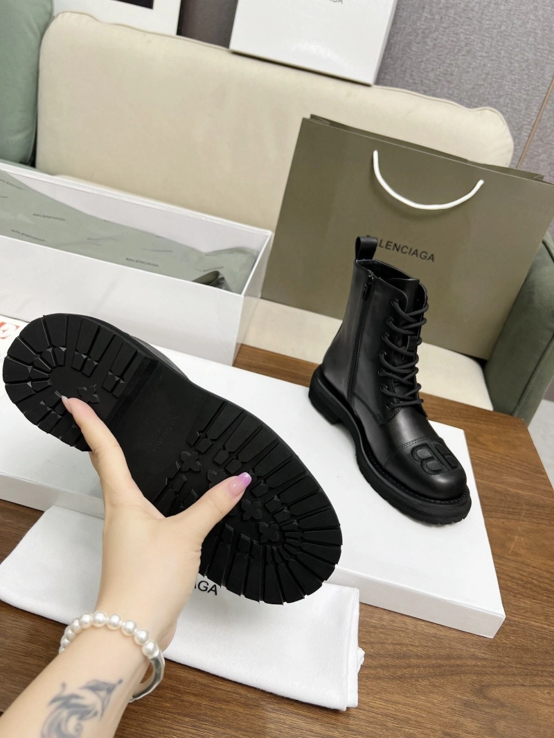 Bxlxnciaga Boots GoAnywhere 109830