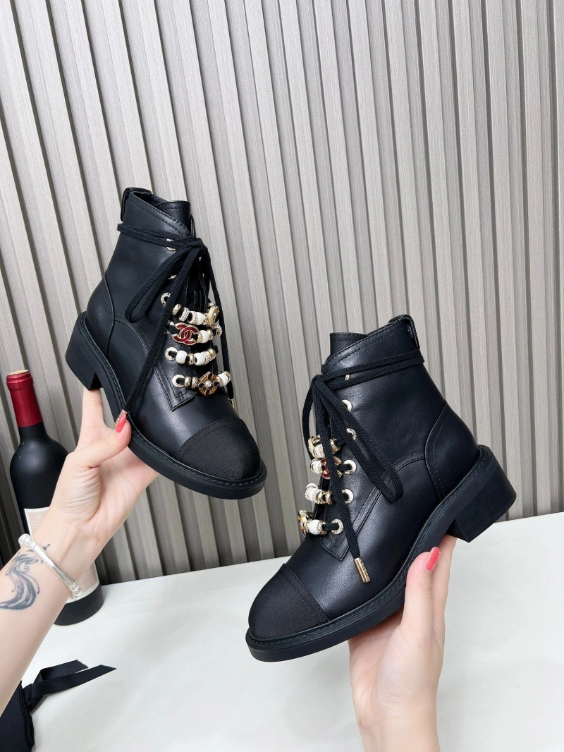Unique Chxnxl Boots 127311
