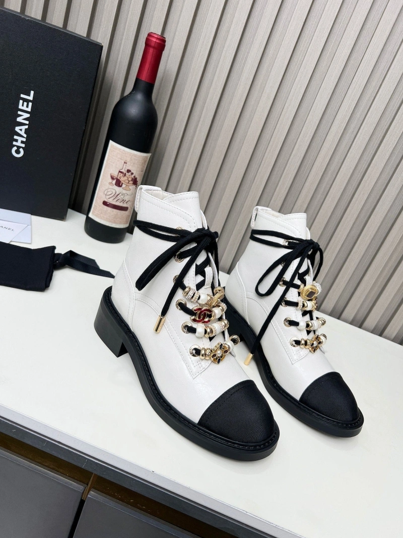 Timeless Chxnxl Boots 127309