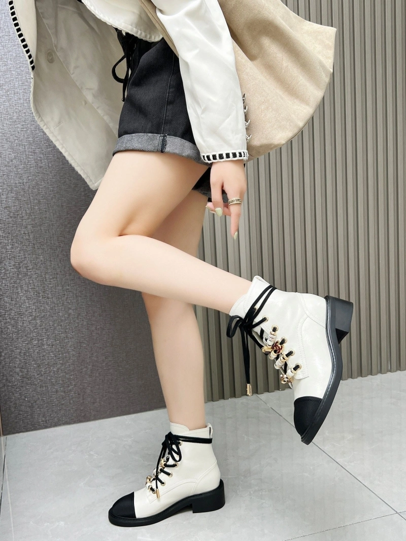 Timeless Chxnxl Boots 127309
