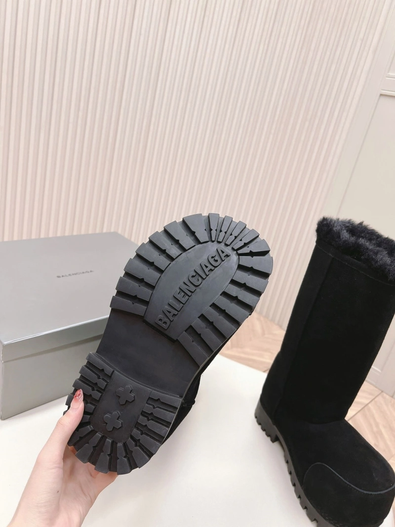 Bxlxnciaga Boots Compact 109833