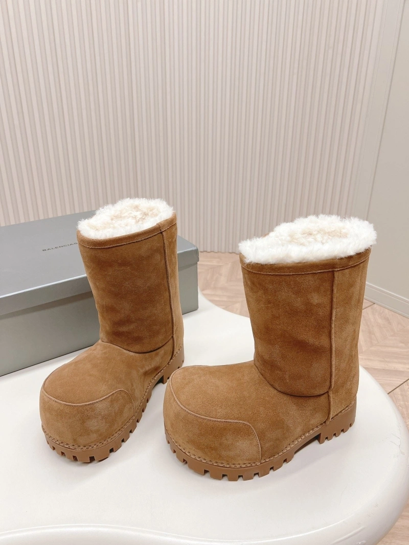 Refined Bxlxnciaga Boots 109837
