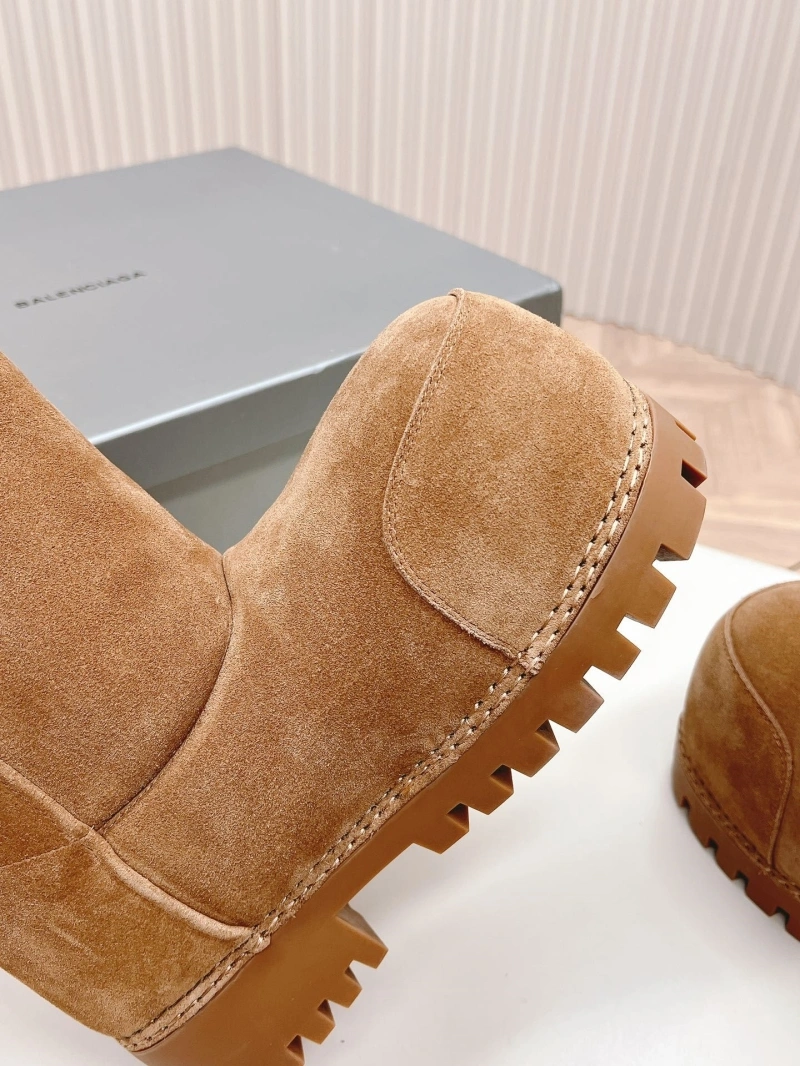 Refined Bxlxnciaga Boots 109837