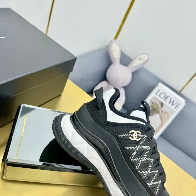 Cozy Chxnxl Sneakers 127045
