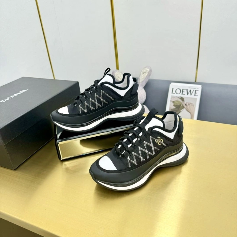 Cozy Chxnxl Sneakers 127045