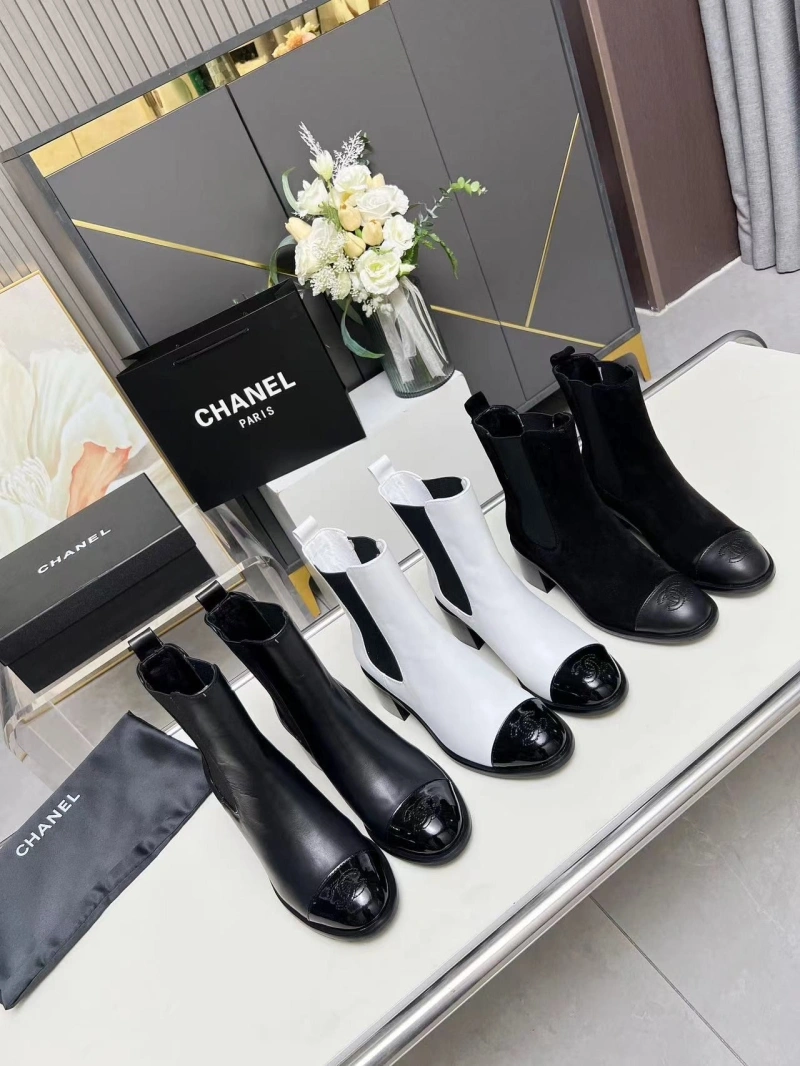 Chxnxl Boots Bold 127300