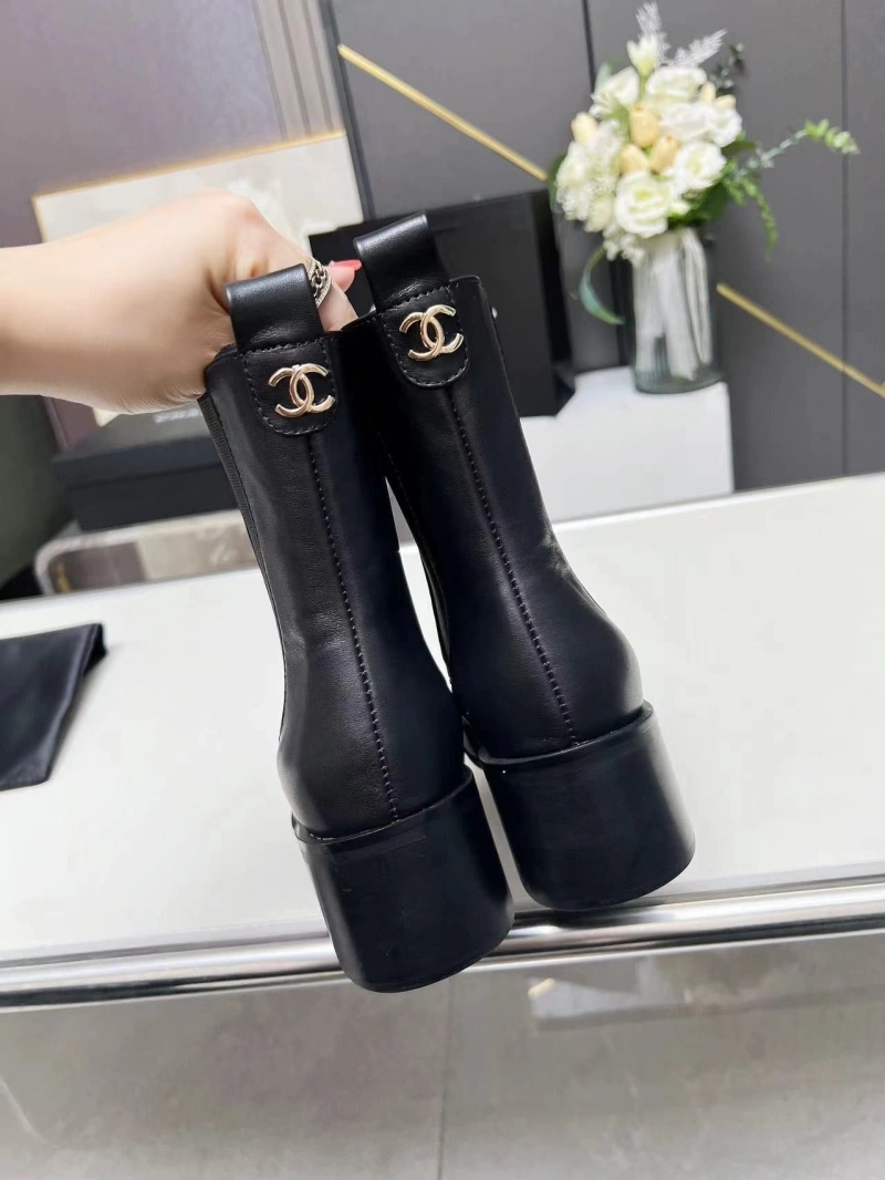 Efficient Chxnxl Boots 127297