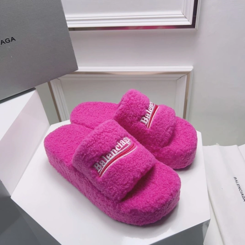 Comfortable Bxlxnciaga Slippers 109807