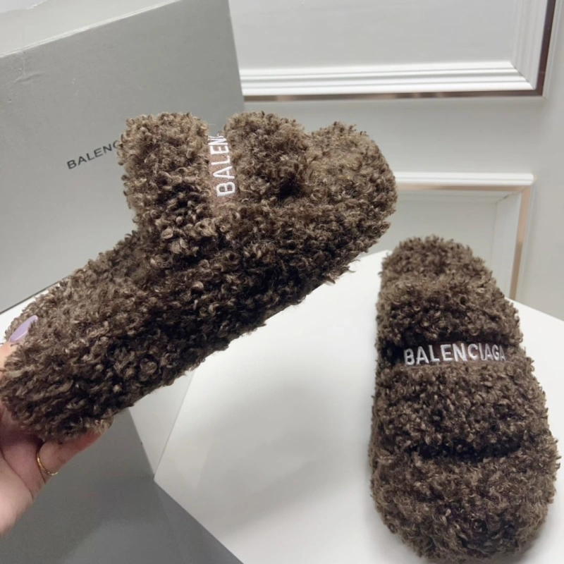 Durable Bxlxnciaga Slippers 109801