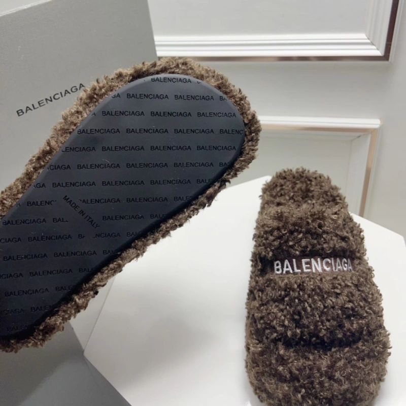 Durable Bxlxnciaga Slippers 109801