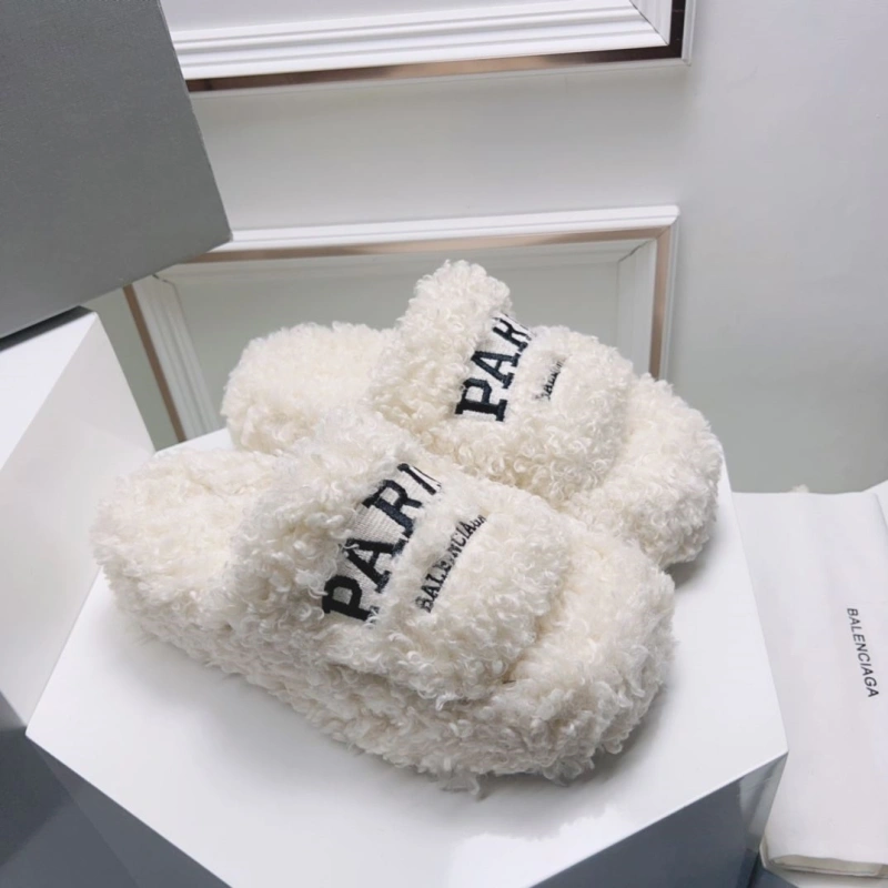 EasyMatch Bxlxnciaga Slippers 109799