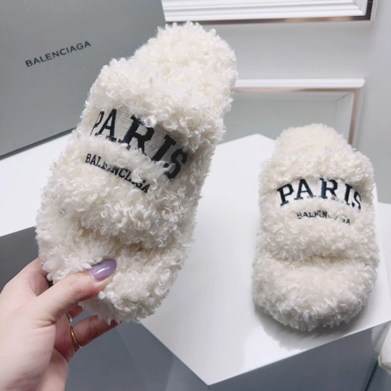 EasyMatch Bxlxnciaga Slippers 109799