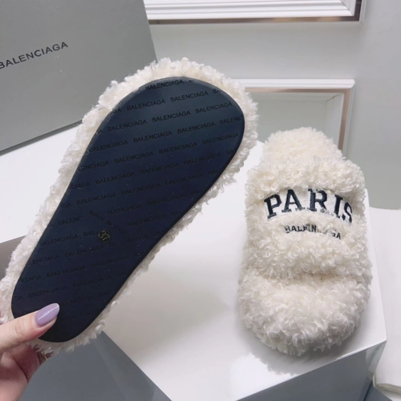 EasyMatch Bxlxnciaga Slippers 109799