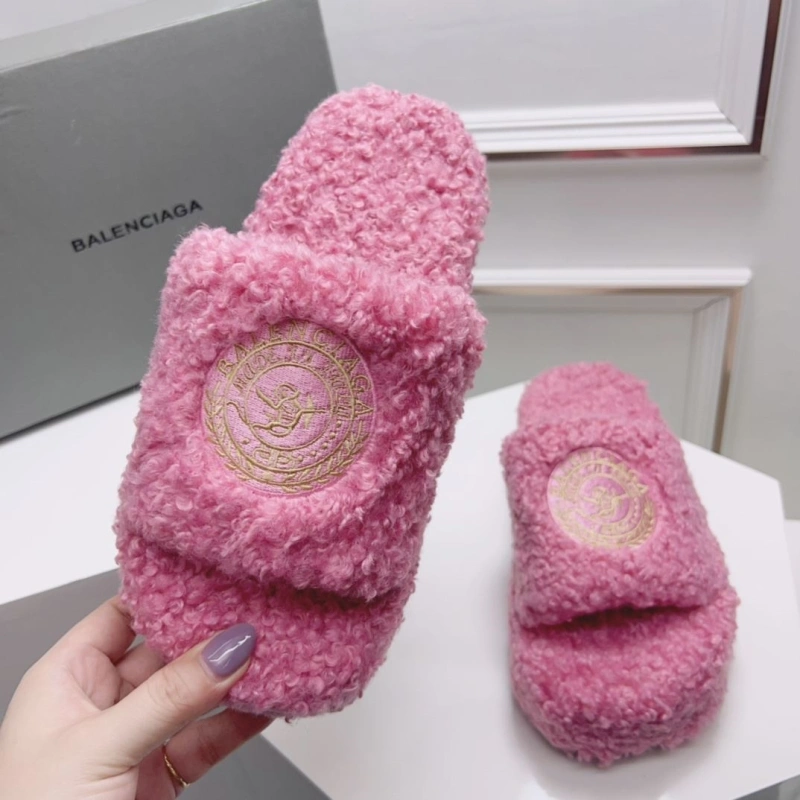 Minimalist Bxlxnciaga Slippers 109785