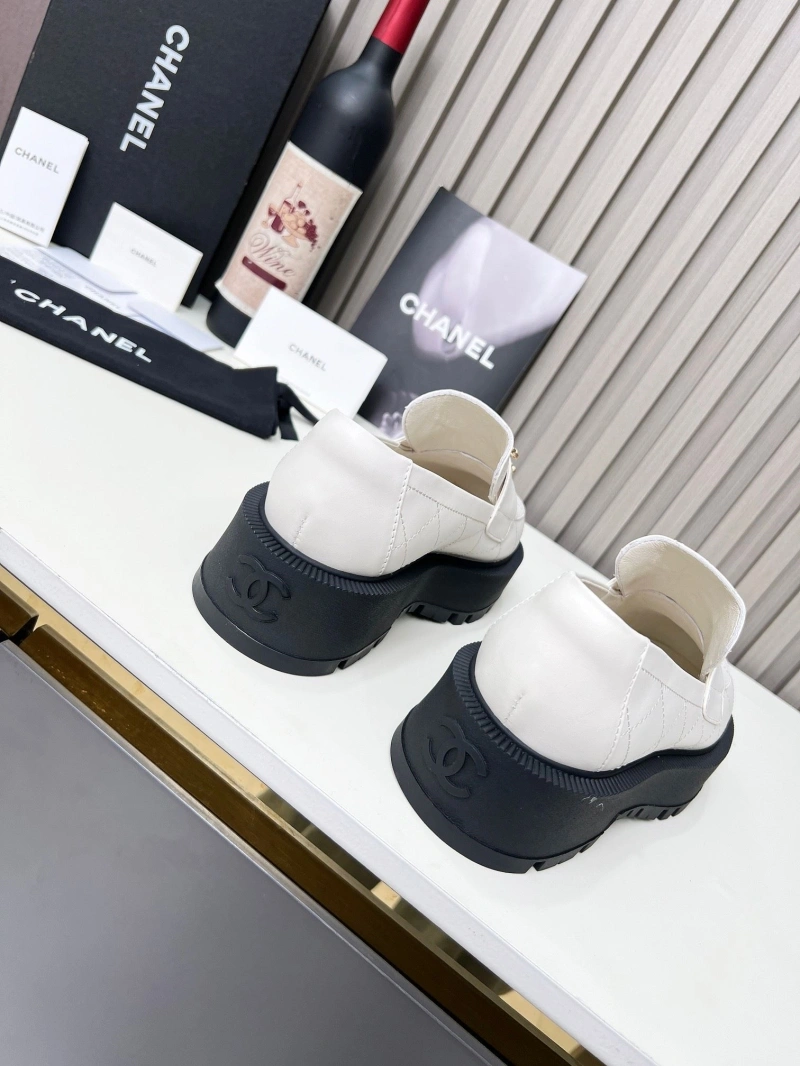 Resilient Chxnxl Leather Shoes 127137