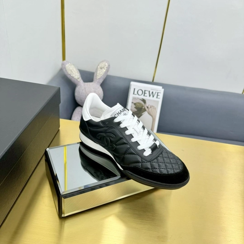 Fashionable Chxnxl Sneakers 127015