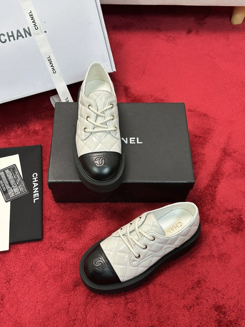 Sophisticated Chxnxl Sneakers 127007