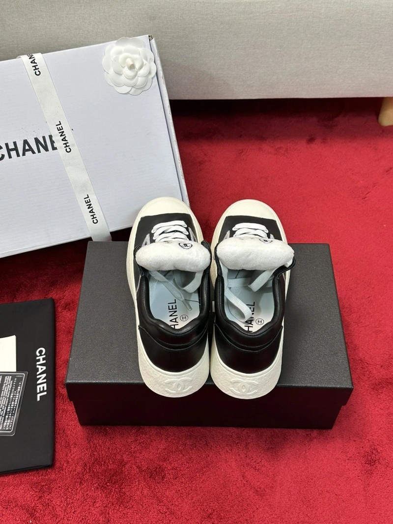Modern Chxnxl Sneakers 127020