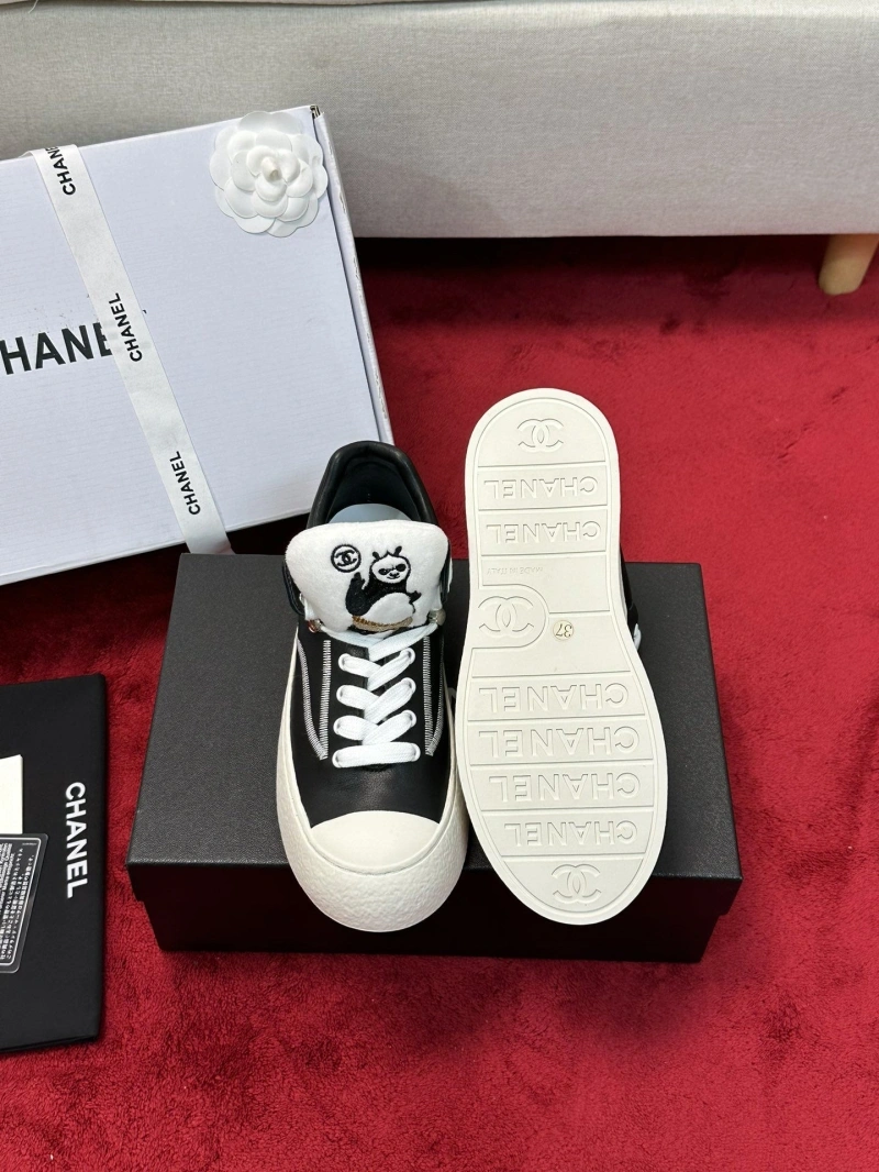 Modern Chxnxl Sneakers 127020
