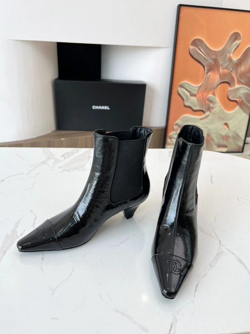 Resilient Chxnxl Boots 127263