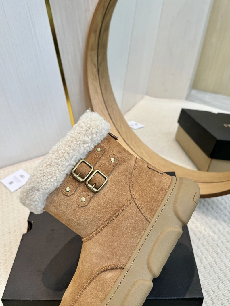 Flexible UGX Boots 228608