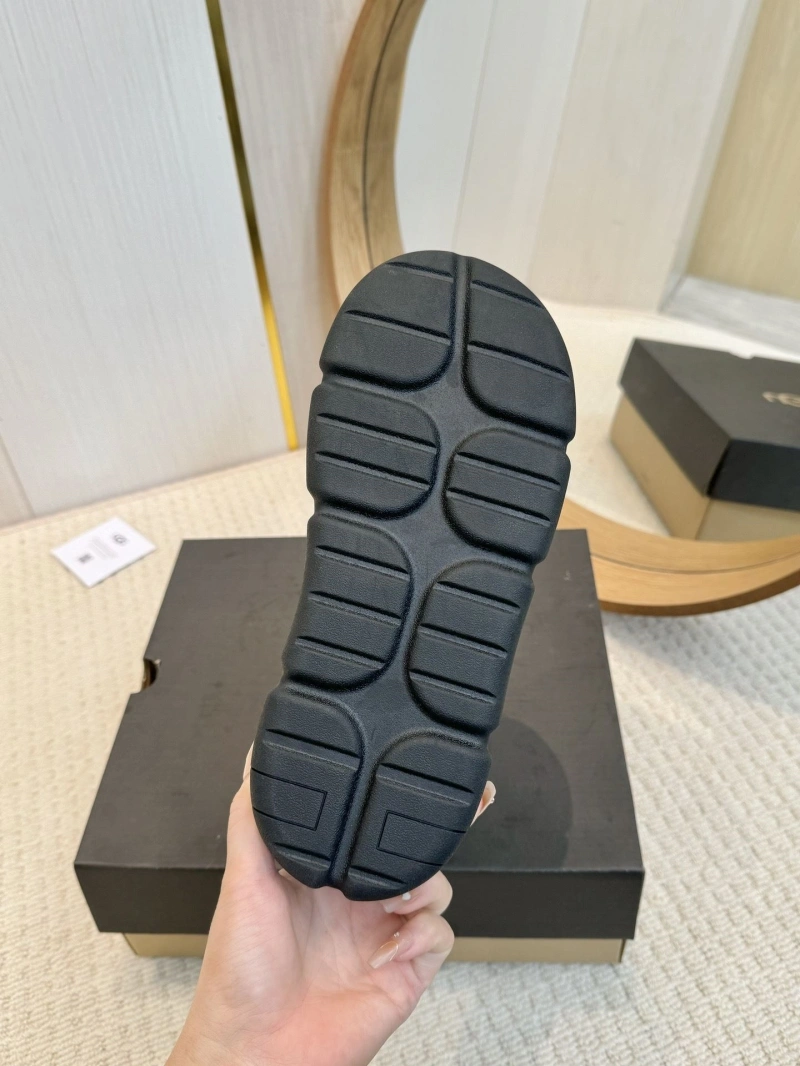 GoAnywhere UGX Boots 228615