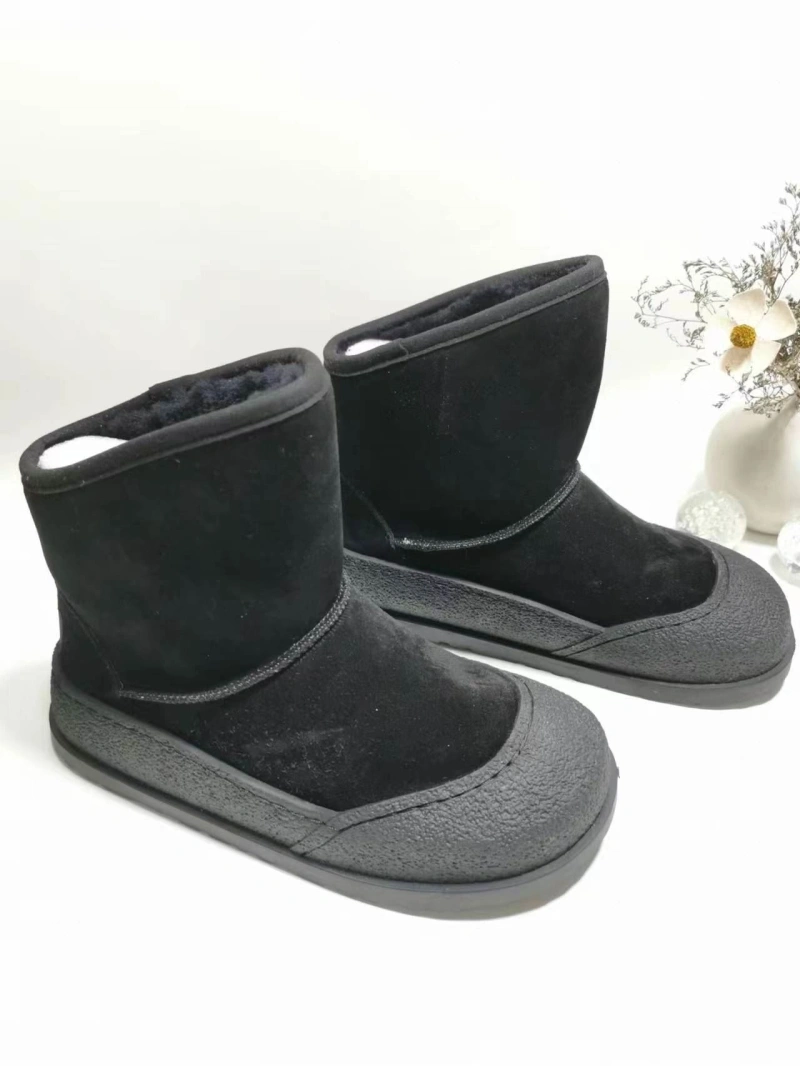 Stylish UGX Boots 228614