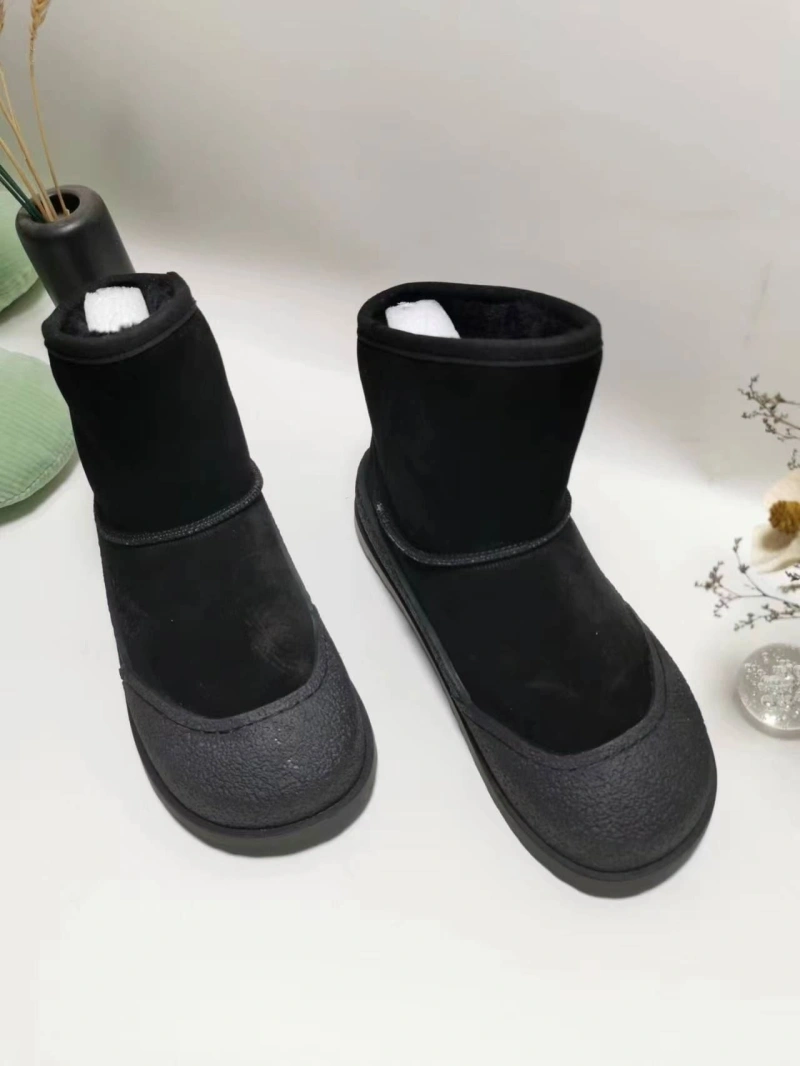Stylish UGX Boots 228614