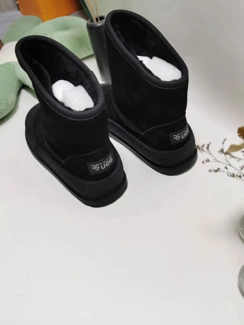Stylish UGX Boots 228614