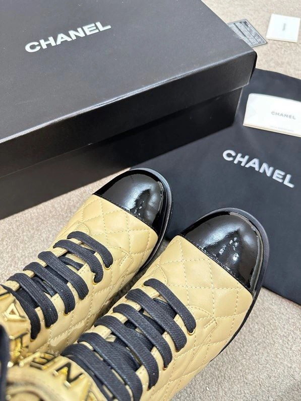 Lightweight Chxnxl Boots 127265