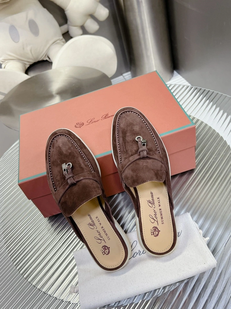 Comfortable Othxr Slippers 215656