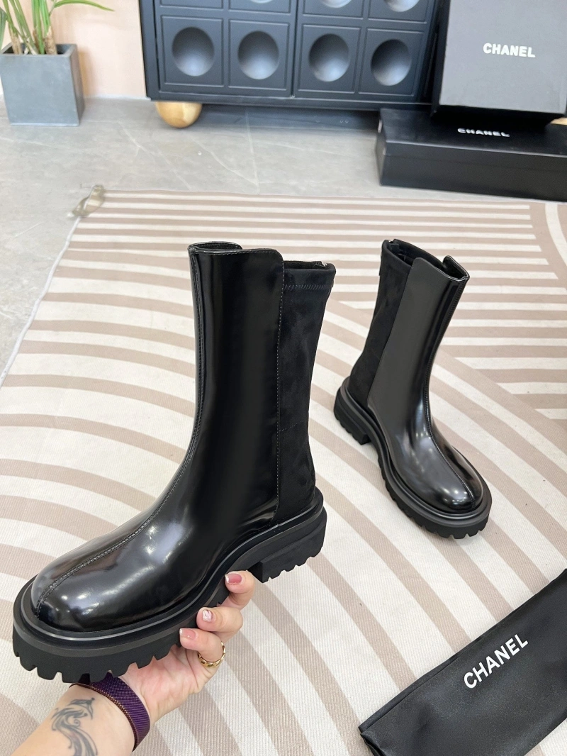 Sleek Chxnxl Boots 127257