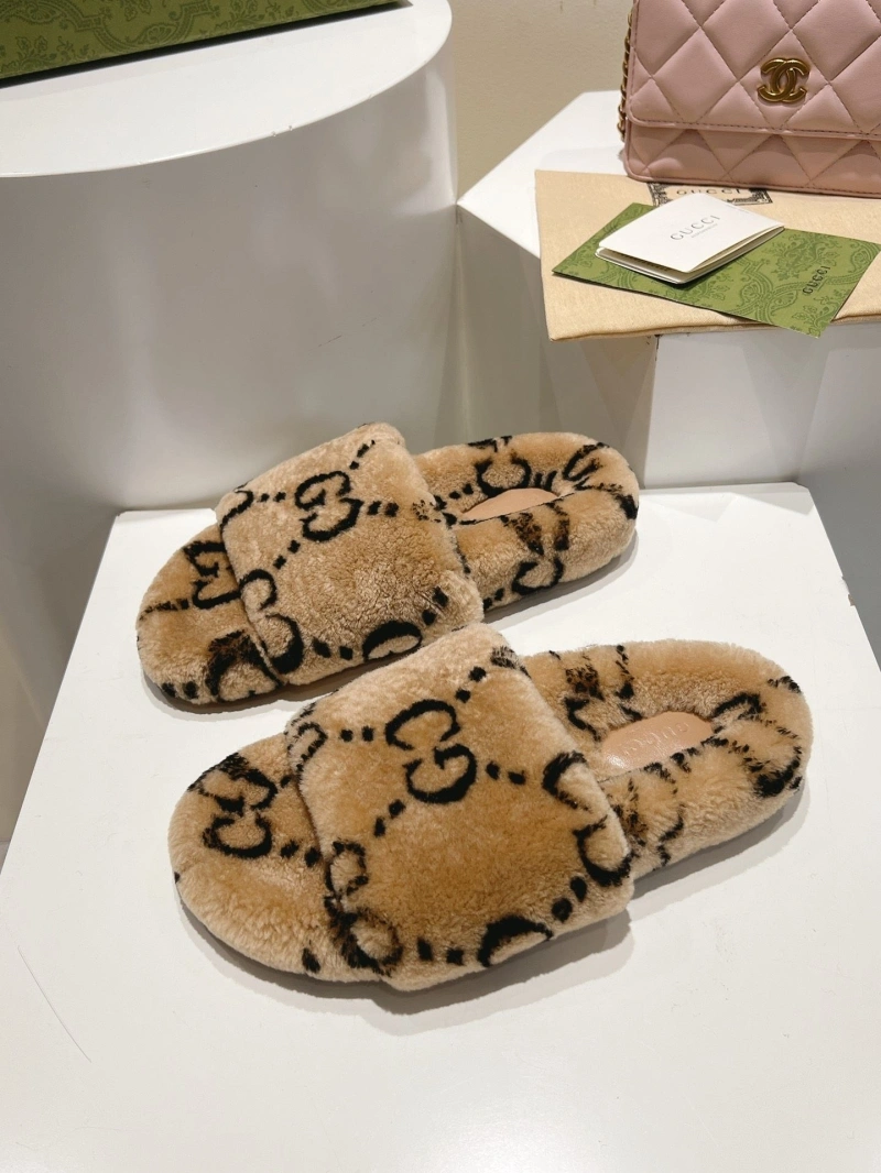 Reliable Gxccx Slippers 161656
