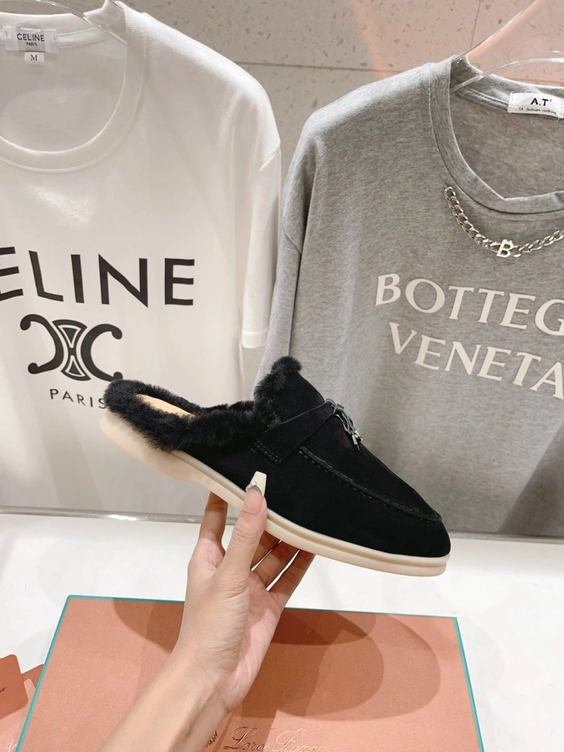 SportInspired Othxr Slippers 215649