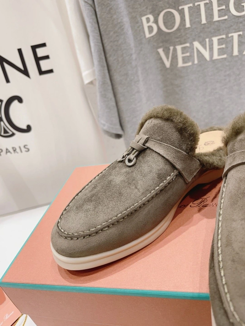 Othxr Slippers Resilient 215646