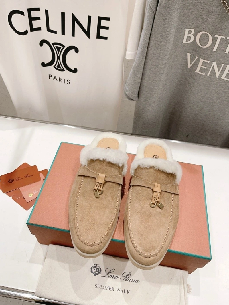 Othxr Slippers ModernLook 215639