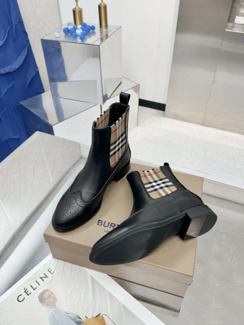 Flexible Bxrbxrry Boots 115245
